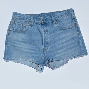 Levi's High Rise Light Blue Denim Shorts Women's 33" Summer Casual Travel Y2K